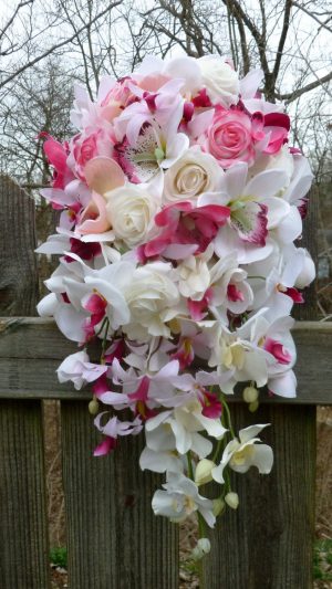 Orchids and rose cascading bouquet - Image 2