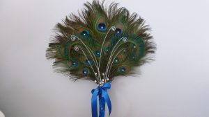 Peacock fan bouquet, peacock bridal bouquet, feather bouquet - Image 2