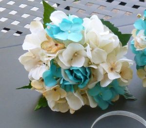 Champagne turquoise bridesmaids bouquet, small bouquet, toss away bouquet