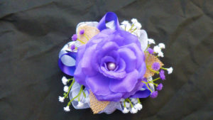 Purple white wrist corsage, Customizable, silk flower corsage, country, rustic, camo accent, baby's breath, prom corsage - Image 2