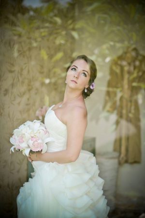 Blush rose and Casablanca lily bouquet - Image 2