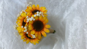 Sunflower bouquet with baby's breath, artificial flower bouquet, fall, rustic country bouquet, wedding,