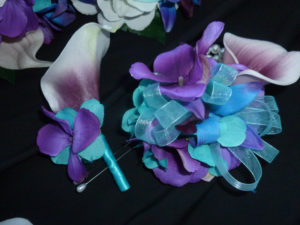 Cosage and boutonniere set, real touch rose, calla lily, orchid, calla boutonniere, pearl corsage - Image 2