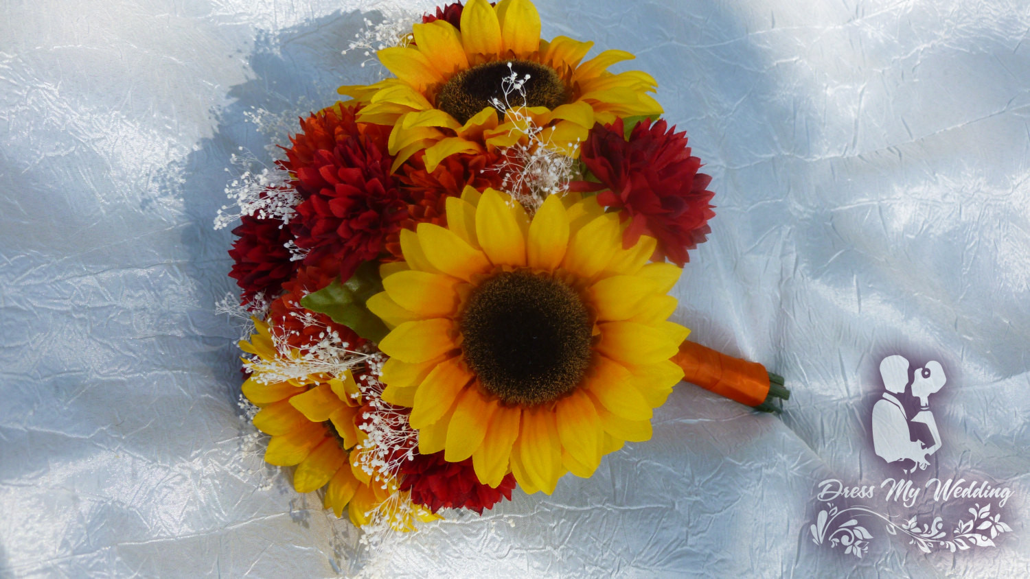 SUNFLOWER WITH RED ROSE BOUQUET WRAP