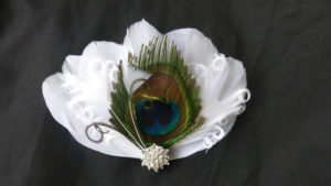 Bridal  feather hair piece, peacock white feathers, rhinestone - Image 2