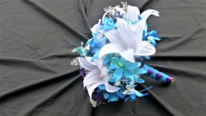 Blue orchid and white cassablanca lily bouquet - Image 5