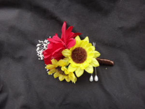 Sunflower boutonniere, corsage, garden mum, groom, groomsmen, button hole