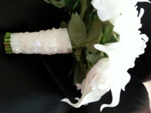 Real touch bridal bouquet - Image 5