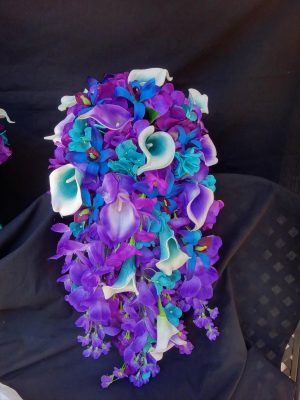 Purple and teal cascading bouquet - Image 4