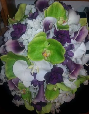 Plum and lime bouquet - Image 5