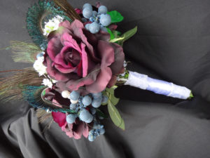 Plum purple bridal bouquet with peacock, berry, blueberry accent, pearl stems, baby's breath, fall bouquet, autumn wedding - Image 6