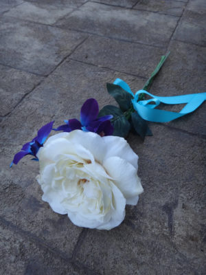 Large rose, galaxy orchid, single stem rose bouquet, small bridesmaid, flower girl bouquet, giant rose simple bouquet - Image 2