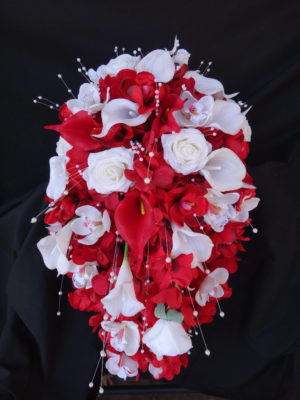 Red & white cascading hydrangea bouquet - Image 7