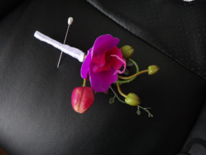 Real touch orchid boutonniere, Available in more colors,  button hole, artificial flower, corsage - Image 2
