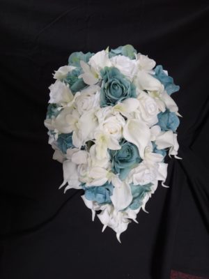 Ivory & teal cascading bouquet - Image 2