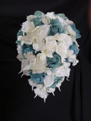 Ivory & teal cascading bouquet - Image 5