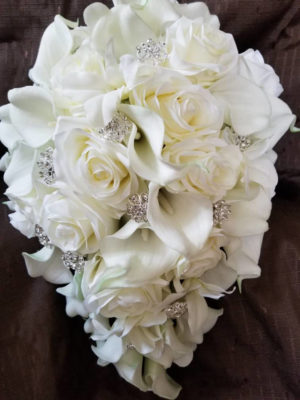 Ivory, cream cascading bridal bouquet - Image 2