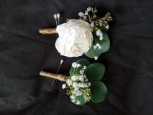 Eucalyptus, ranuncluc boutonniere, baby's breath, artificial eucalyptus botton hole, faux flower boutonniere, ranuncluc bouotnniere - Image 6