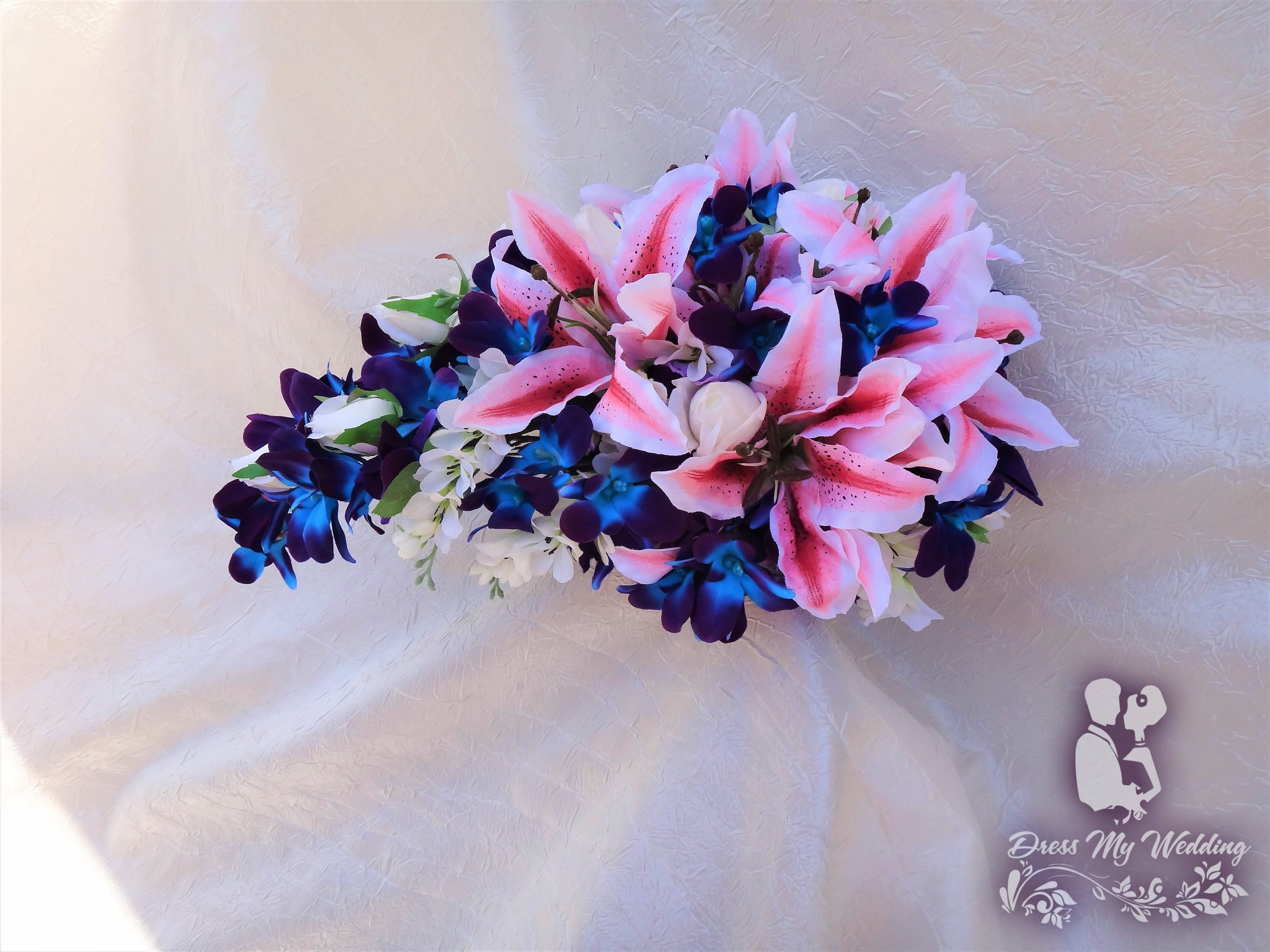 White Daisy, Rose and Tiger Lily Bouquet