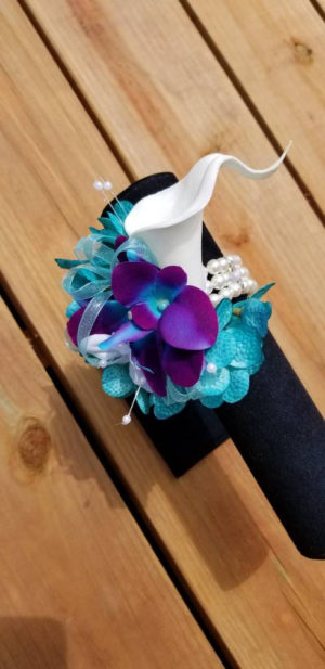 Galaxy and turquoise wrist corsage - Image 4