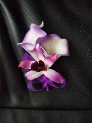 Purple, lavender, Calla lily orchid corsage, real touch calla lilies - Image 3