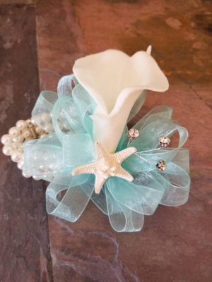 Calla lily wrist corsage, starfish pin on corsage, rhinestone, pearl wristlet