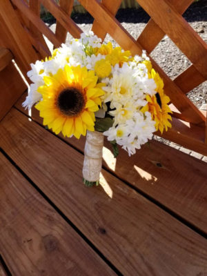 Sunflower, daisy, gerbera daisy baby's breath artificial flower bouquet, autumn bouquet, bridal bouquet, rustic country wedding - Image 8
