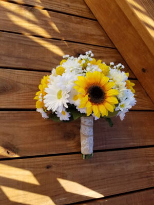 Sunflower, daisy, gerbera daisy baby's breath artificial flower bouquet, autumn bouquet, bridal bouquet, rustic country wedding - Image 9