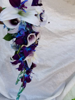 Casablanca lily and galaxy orchid bouquet - Image 8