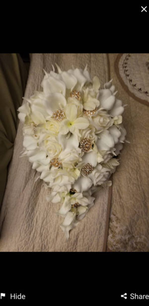 Ivory, cream bouquet with gold accent - Image 7
