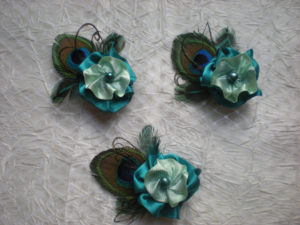7 bridesmaids teal blue-mint flower hair clips with peacock feathers and teal blue freshwater pearls