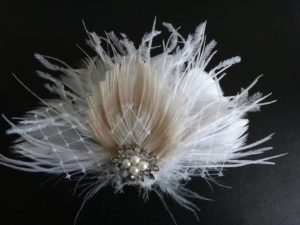 Bridal Ivory, white feather hair piece, champagne peacock feather, pearl rhinestone - Image 3