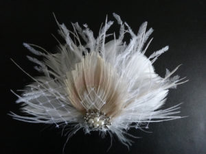 Bridal Ivory, white feather hair piece, champagne peacock feather, pearl rhinestone - Image 2