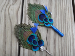 Peacock feather bobby pin and boutonniere set, custom orders are accepted for more colors - Image 2