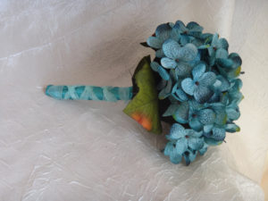 Hydrangea toss bouquet, flower girl bouquet, small bridal bouquet - Image 4