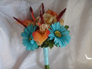 Blue daisy bouquet, champagne rose and orange calla lily