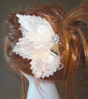Bridal Ivory peacock hair piece with a rhinestone - Image 3
