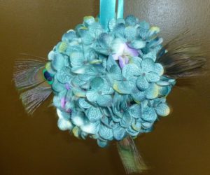 Teal hydrangea pomander, kissing ball with peacock feather accent - Image 2