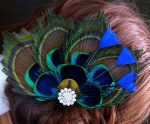 Peacock hair accessory - Image 2