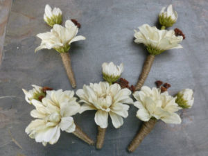 Rustic boutonniere, wrapped with burlap, customizable - Image 3