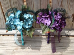 Hydrangea bouquet with peacock feathers for bridemaids, brides, Custom orders are accepted for more colors