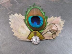 Ivory peacock feather hair accessory, ivory and natural peacock feather hair clip - Image 4