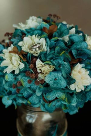 Teal hydrangea bouquet with garden mums - Image 2