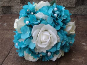 Turquoise hydrangea bouquet - Image 2