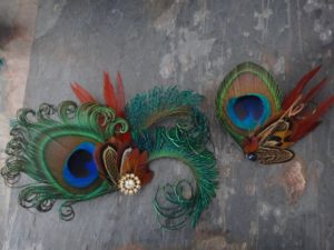 Peacock hair clip "Victoria", fascinator, hair accessories, brown and gold accent - Image 5