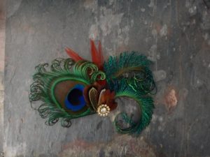 Peacock hair clip "Victoria", fascinator, hair accessories, brown and gold accent - Image 2