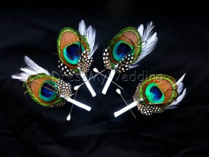 Peacock boutonniere, white accent feather, customizable. - Image 2