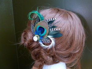 Bridal peacock hair accessories "Liana" - Image 3