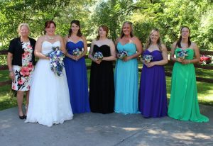 Small bridesmaid's bouquet - Image 5