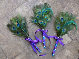 Peacock fan bouquet, small, for bridesmaids, toss bouquet, fan bouquet - Image 4